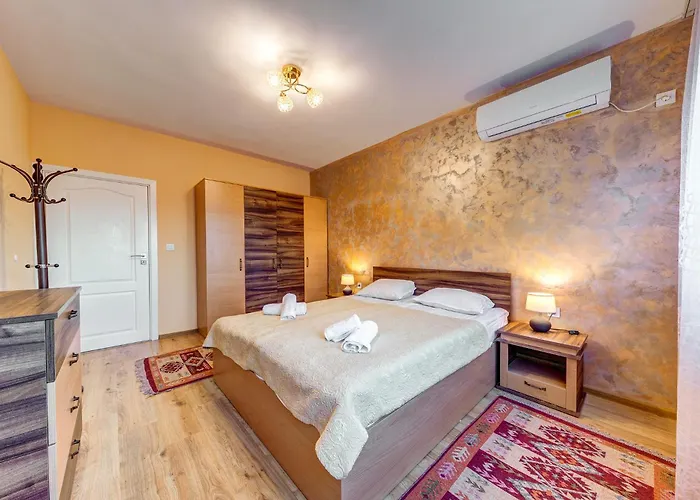 Bright Retreat With Balcony & Mountain Views By Flat Manаger Smolyan